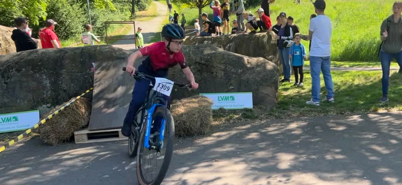 Nachwuchsfahrerinnen und -fahrer des RSC beim MTB-Rennen